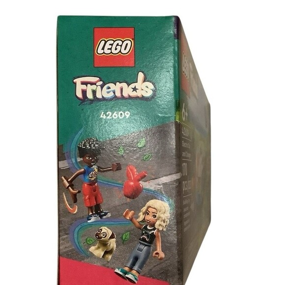 LEGO FRIENDS: Electric Car and Charger (42609) New Sealed Box 170 Pieces 6+ - Picture 3 of 3
